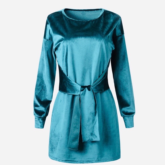 ‼️ONE LEFT! ‼️ Blue Velvet Dress Fall Turquoise - Picture 3 of 4